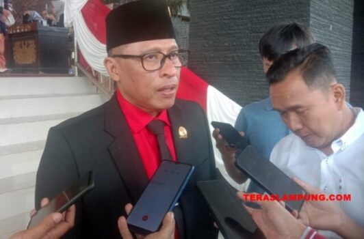 Ketua Dewan Minta Kadisdukcapil Kota Bandarlampung Diganti