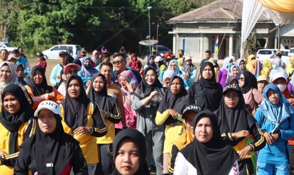 Senam Bersama di Kecamatan Bandar Mataram