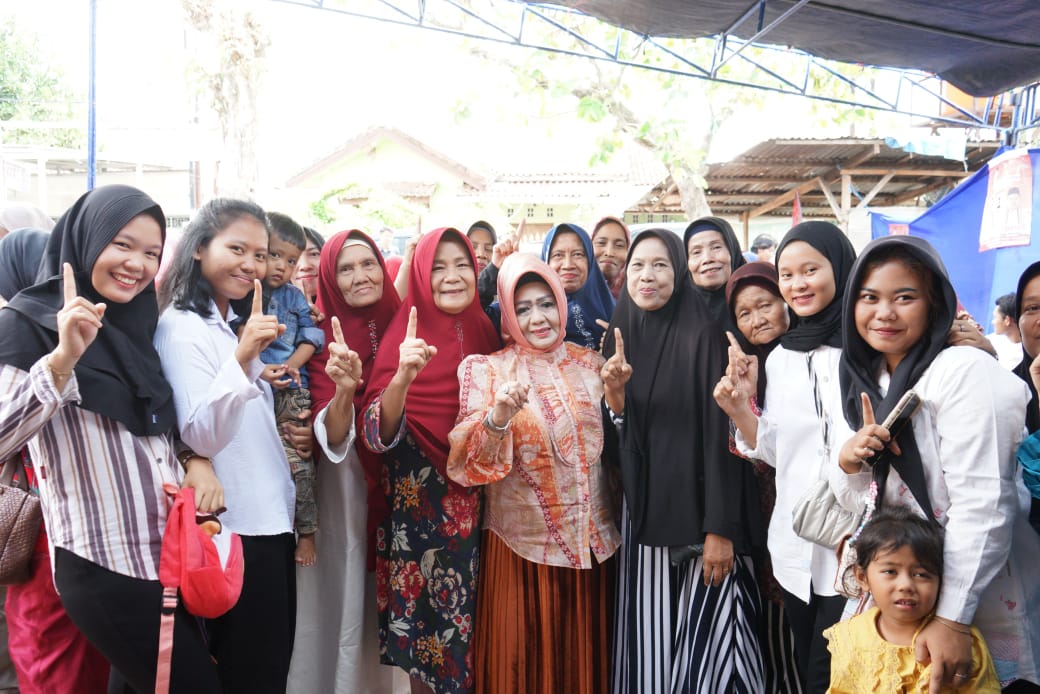 Kampanye Di Wayhalim, Reihana Singgung Beras Bantuan Dibranding Seolah Bantuan Pribadi