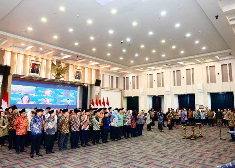 Wadir Keperawatan, Pelayanan, dan Penunjang Medik RSUD Abdul Moeloek Dilantik Sebagai Anggota Pimpinan Konsil Kesehatan Indonesia