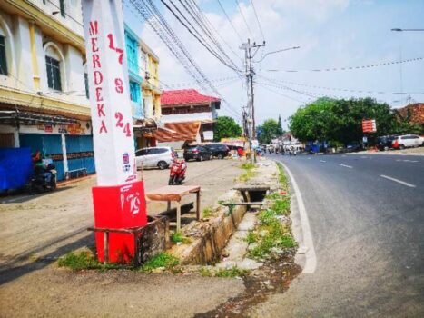 Banyak Trotoar di Bandarlampung Rusak