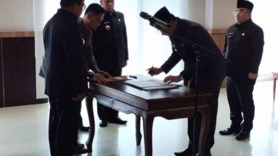 Pj Gubernur Lampung Lantik Dua Wakil Direktur RSUD Abdul Moeloek