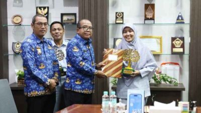 Pj. Gubernur Samsudin Serahkan Penghargaan Pemenang Lomba Wana Lestari Tingkat Provinsi Lampung 2024