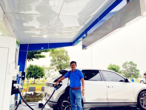 GM PLN UID Lampung Buktikan Penggunaan Mobil Listrik Hemat Hingga 77 Persen Menempuh Perjalanan Ribuan Kilometer