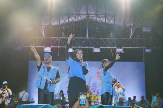 “Kue Cucur” Meluncur di Pringsewu, Ajak Pilih Pemimpin Visioner