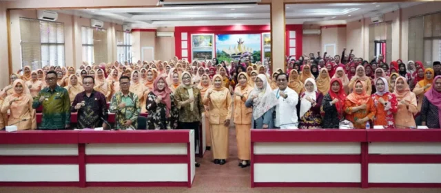 Jaga Kelestarian Lingkungan, DWP Lampung Selatan Gelar Pelatihan Pengolahan Sampah Rumah Tangga