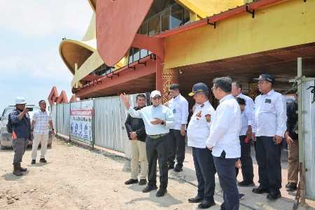 Pj. Gubernur Lampung Tinjau Kemajuan Pembangunan Bakauheni Harbour City