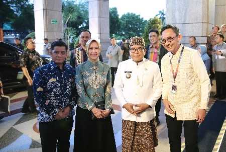 Pj. Gubernur Samsudin Hadiri Pertemuan Tahunan Bank Indonesia