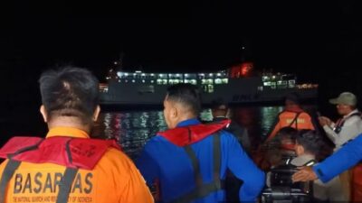 Dampak Cuaca Buruk, KMP Jagantara Kandas di di Pulau Kandang Lunik Bakauheni