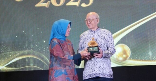 Atmakusumah Astraatmadja: Saya Banten, Duren yang Takut dengan Saya
