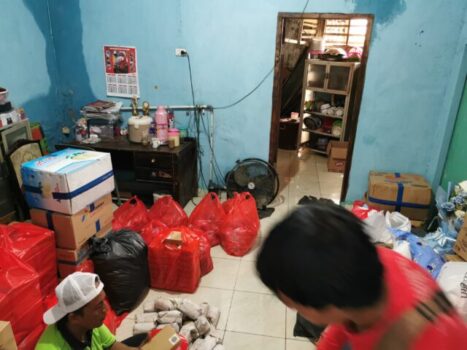 Bantuan untuk Korban Banjir di Bandar Lampung Satu Rumah Cuma Satu Bungkus Nasi