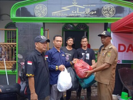 Penuhi Permintaan Warga, IWO Lampung Kembali Salurkan Bantuan Terdampak Banjir