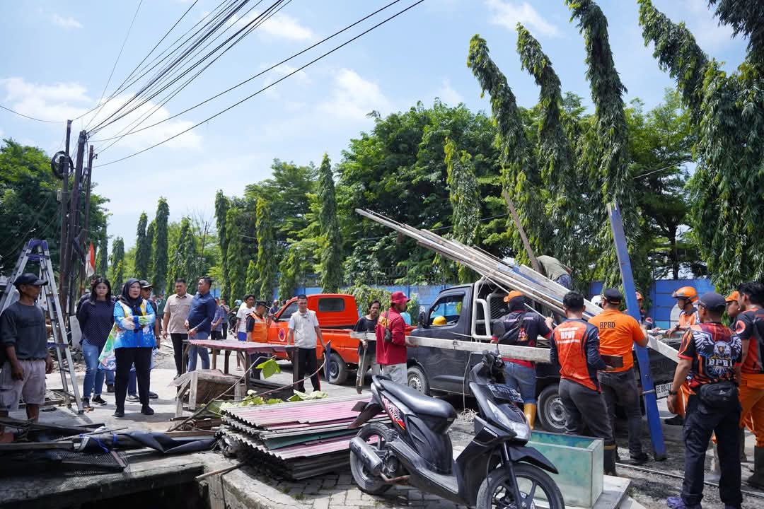 Walikota Eva Dwiana Perintahkan Drainase yang Ditutup Pelindo Panjang Dibongkar