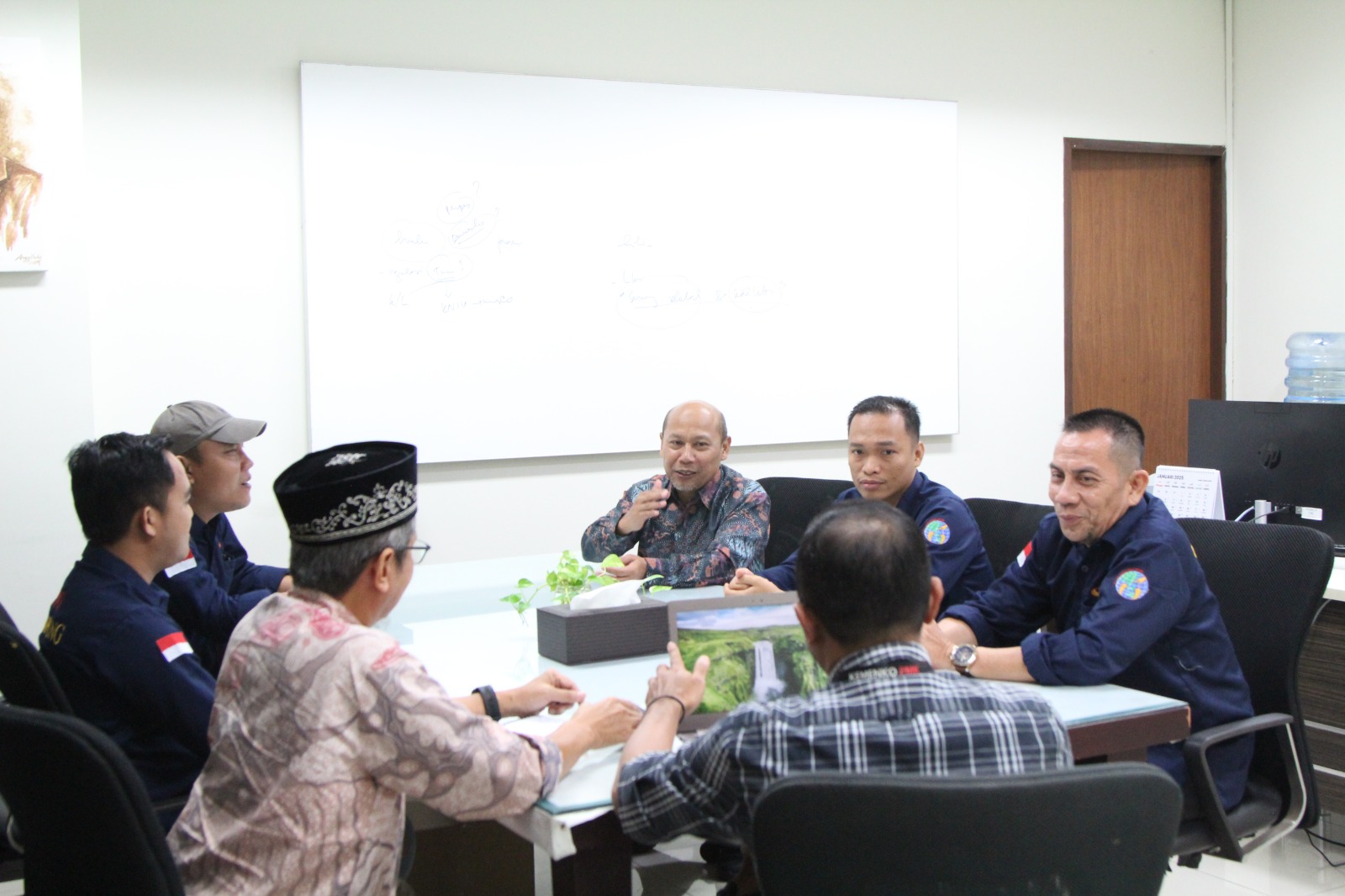 Ketua IWO Lampung Kunjungi Kemenko PMK, Prof. Warsito Dorong Pembentukan Koperasi Wartawan