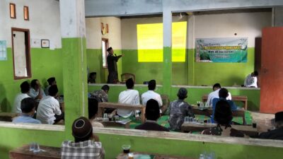 Gus Ali Fadhilah Buka Ngaji Bareng Pembelajaran Fiqih Zakat di Kecamatan Gunungsugih