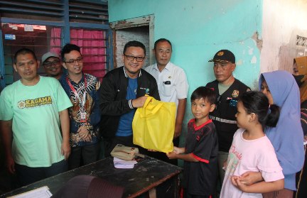 Kagama ampung Gelar Bakti Sosial untuk Korban Banjir di Kota Karang