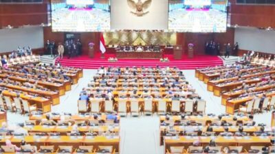 Tok! DPR Sahkan RUU TNI Jadi Undang-Undang