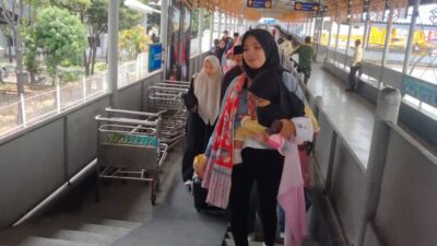H-7 Lebaran, Ribuan Pemudik Pejalan Kaki Mulai Tiba di Pelabuhan Bakauheni