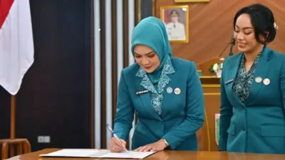 Ketua TP PKK Provinsi Lampung Lantik Zita Anjani Sebagai Ketua TP PKK dan Pembina Posyandu Lampung Selatan