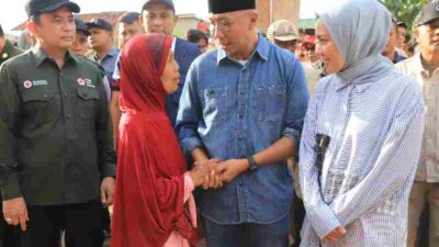 Gubernur Lampung Kunjungi dan Berikan Bantuan kepada Warga Terdampak Banjir