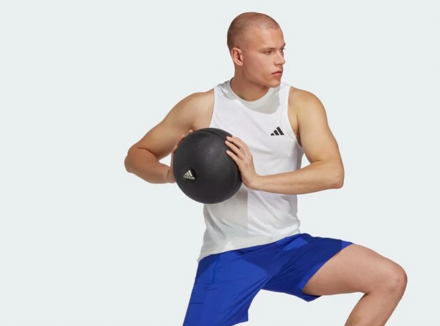 4 Rekomendasi Baju Training Pria Terbaik, Olahraga Jadi Nyaman Dan Percaya Diri