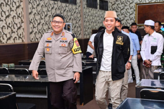 Bupati Lamsel Pantau Arus Mudi di Pelabuhan Bakauheni