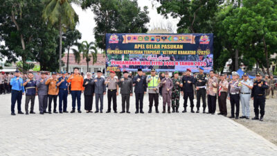 Sampaikan Amanat Kapolri, Bupati Egi Pimpin Apel Gelar Pasukan Operasi Ketupat Krakatau 2025