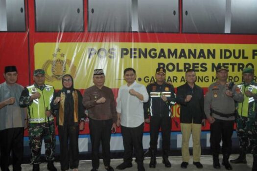 Walikota dan Wakil Walikota Metro Bersama Forkopimda Pastikan Arus Mudik Aman dan Nyaman