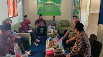 Kanwil Kemenag Provinsi Lampung Lakukan Verifikasi ke Madrasah Ibtidaiyah Darul Muttaqien Putra Buyut