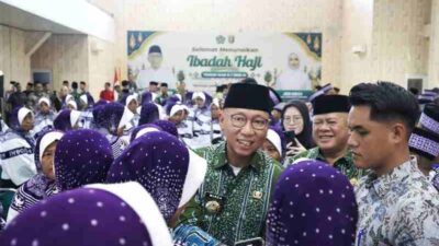 Setiap Jemaah Haji Lampung Terima Uang Saku Rp1 Juta dari Gubernur Mirza