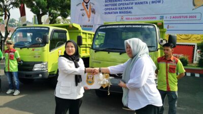 DLH Kota Bandarlampung Dapat Tambahan Tiga Dump Truck Pengangkut Sampah