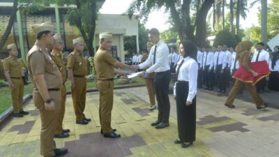 Serahkan SK Pengangkatan kepada 86 CPNS, Ini Pesan Wali Kota Metro