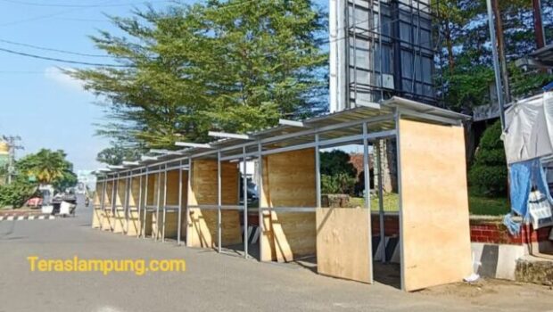 Kios Sementara Terlalu Kecil, Pedagang Pasar Dekon Minta Direlokasi ke Tempat Ini