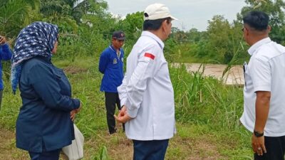 Anggota DPR RI Irham Jafar Tinjau Bendungan Rusak di Waway Karya
