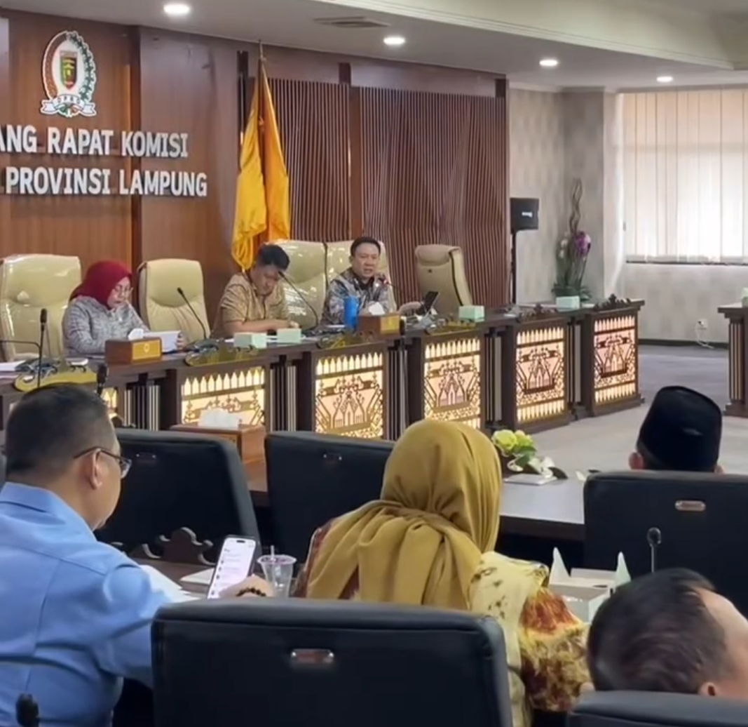 Banggar DPRD Lampung Bahas Rancangan APBD 2026 Bersama TAPD