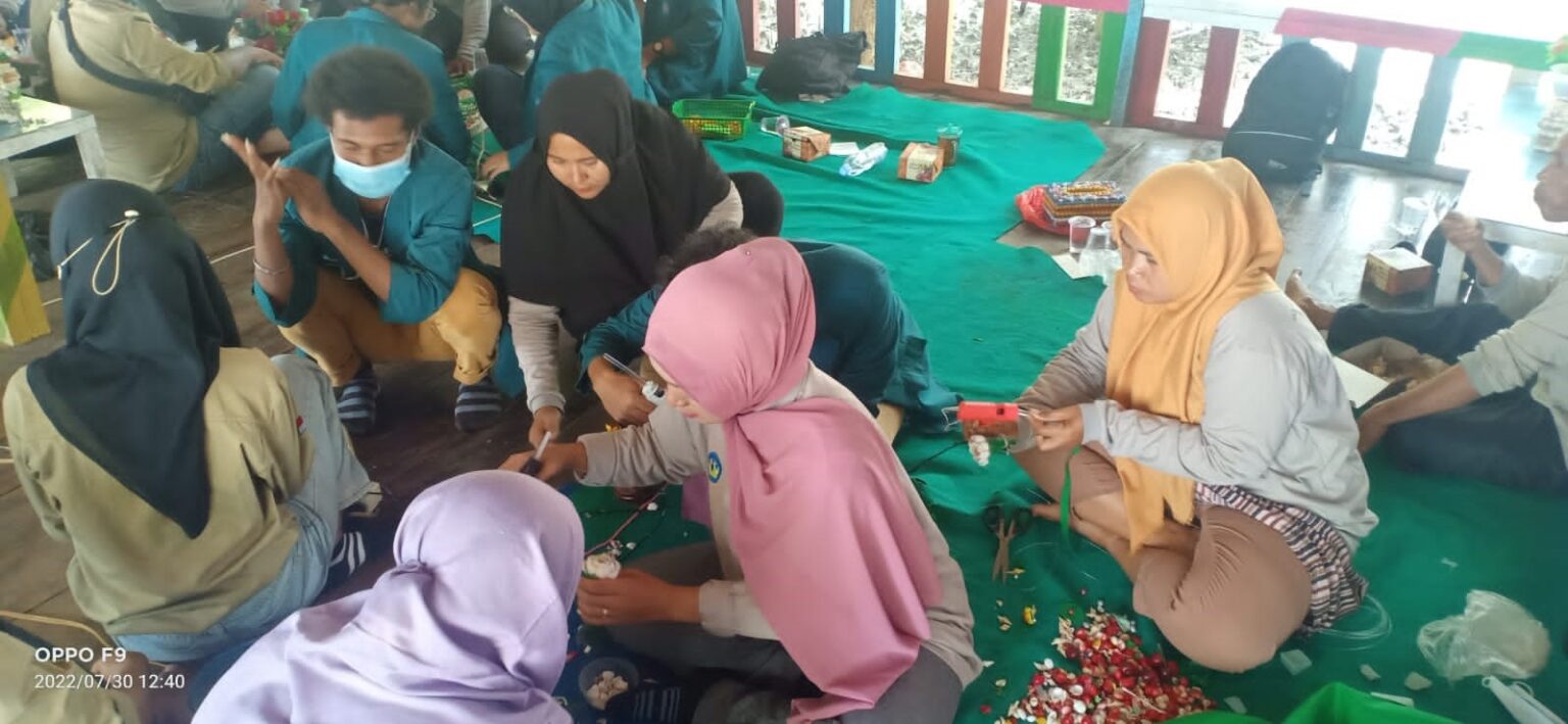 PKM Pokdarwis dalam Pengembangan Ekowisata Hutan Mangrove Berkelanjutan di Desa Margasari