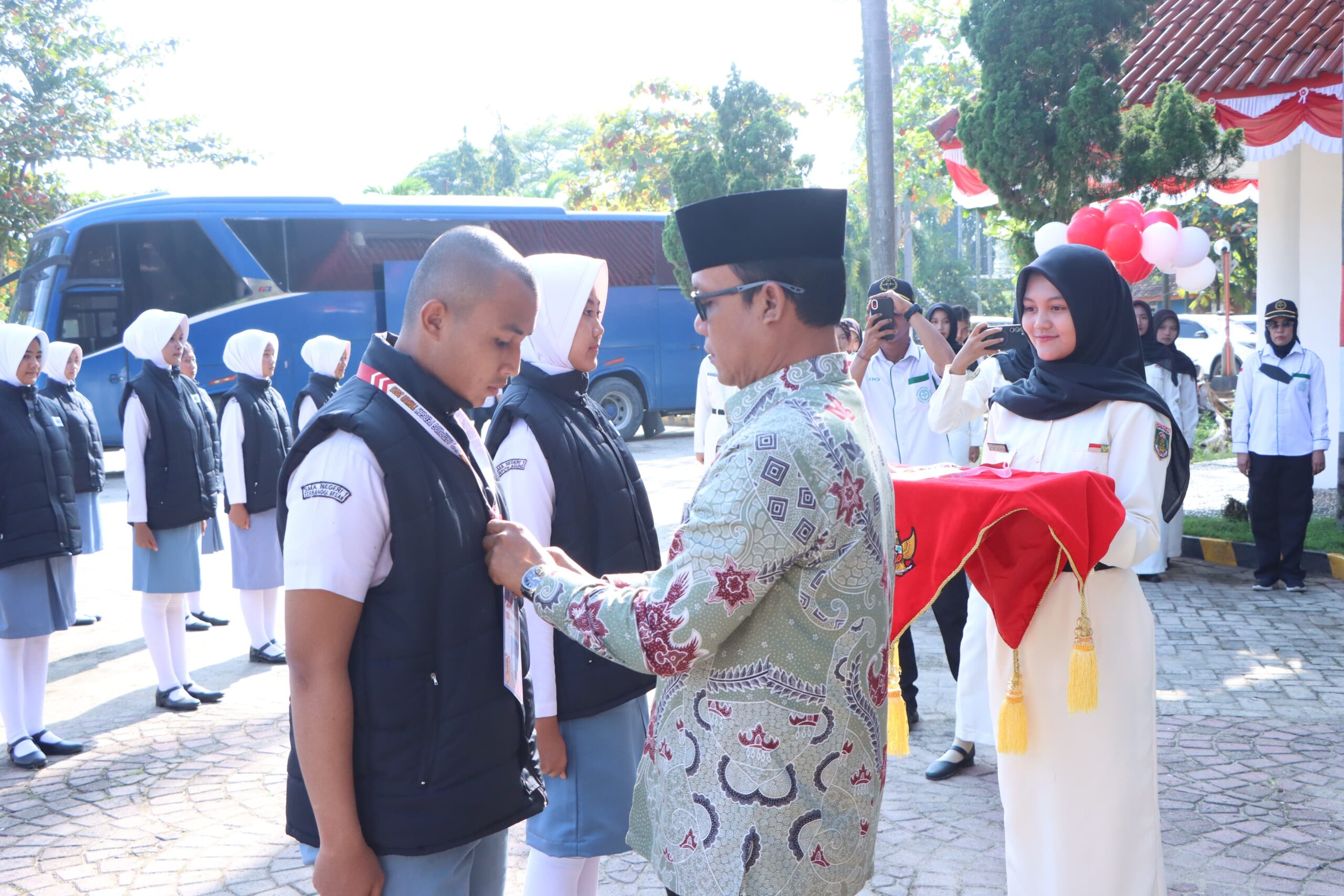Bupati Lampung Tengah Berikan Apresiasi Kepada Calon Paskibraka Lampung Tengah