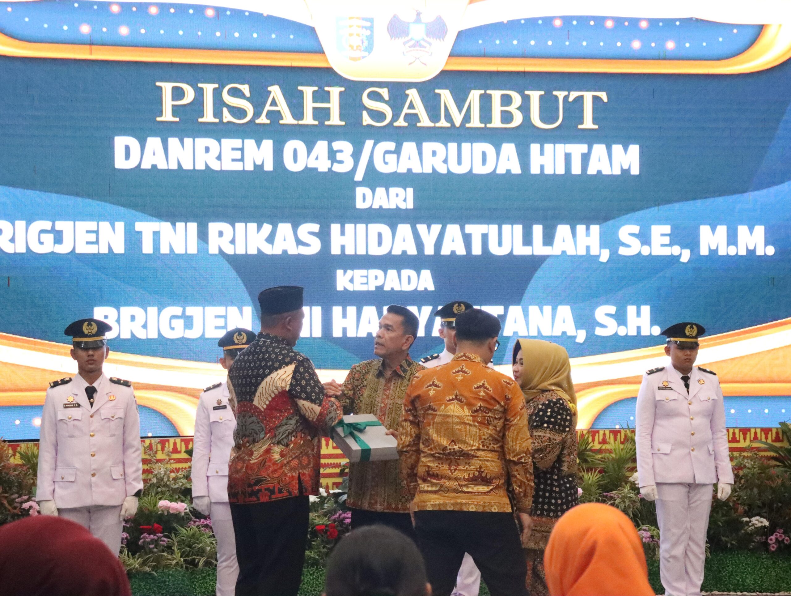 Wakil Bupati Lampung Tengah Hadiri Pisah Sambut Danrem 043/Garuda Hitam