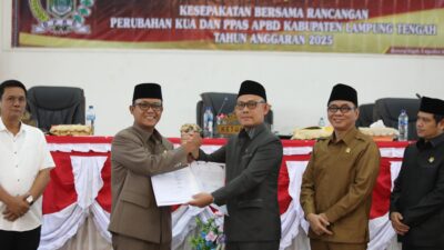 Bupati Ardito Wijaya Hadiri Rapat Paripurna DPRD Lampung Tengah Bahas Rancangan Perubahan KUA dan PPAS APBD 2025
