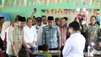 Bupati Lampung Tengah Dampingi Gubernur Lampung Peluncuran Dapur Makan Gratis di Rama Dewa