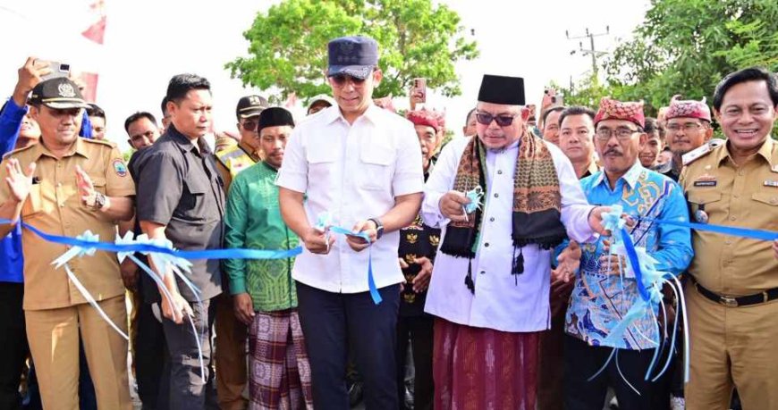 Bupati Egi Resmikan Ruas Jalan Way Harong-Simpang Sidoharjo