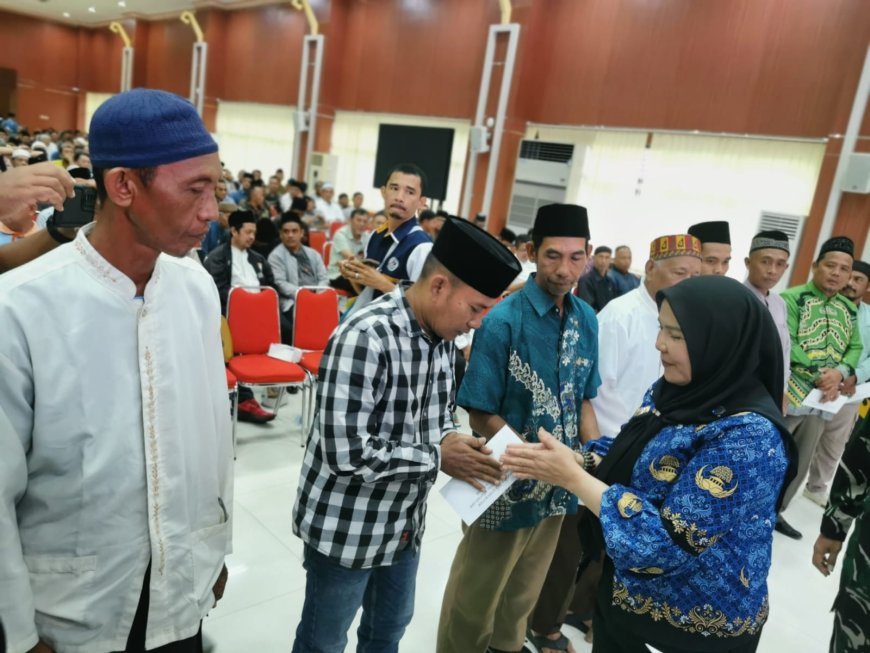 Pemkot Bandarlampung Serahkan Bantuan Hibah kepada 581 Musala