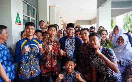 Gubernur Lampung Tinjau SPPG Rajabasa, Pastikan Protokol Keamanan Pangan Dijalankan