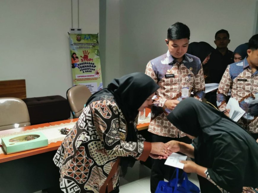 Pemkot Bandarlampung serahkan bantuan kepada 74 Warga yang Terkena Musibah