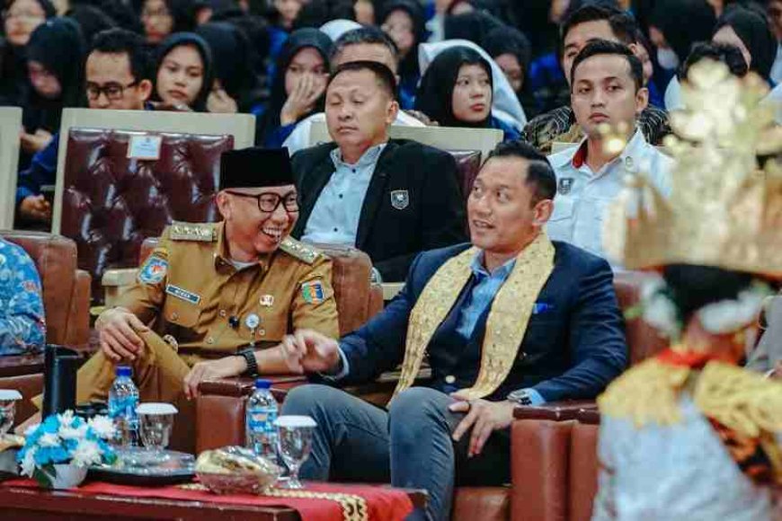 Kuliah Umum di Unila, Ajak Mahasiswa Bangun Kolaborasi dan Inovasi untuk Masa Depan Bangsa