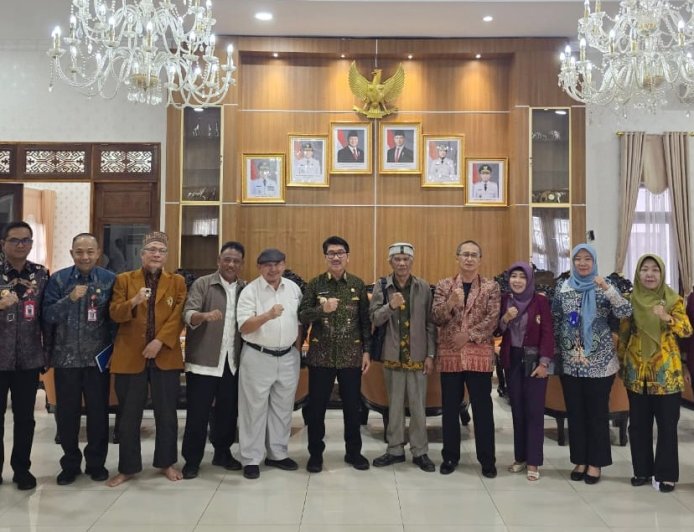 Dorong Revitalisasi Dewan Kesenian dan Desa Wisata, Akademi Lampung Lakukan Safari Budaya ke Tiga Kabupaten 