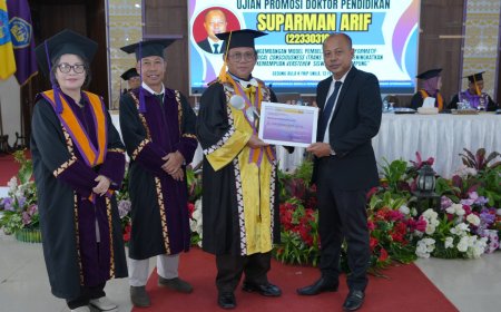 Unila Hadirkan Model Pembelajaran Sejarah Transformatif dalam Promosi Doktor Suparman Arif