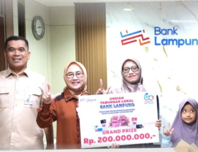 Warga Gadingrejo Raih Hadiah Rp200 Juta Undian Simpeda Lokal Bank Lampung 