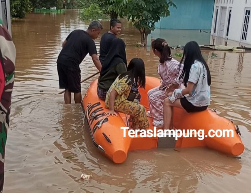 Diguyur Hujan Semalaman, Ratusan Rumah di Lampung Utara Terendam Banjir