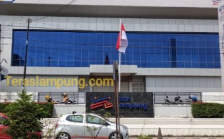 Diminta Kibarkan Bendera Setengah Tiang, Dua Kantor di Lampung Utara ini Belum Melaksanakannya